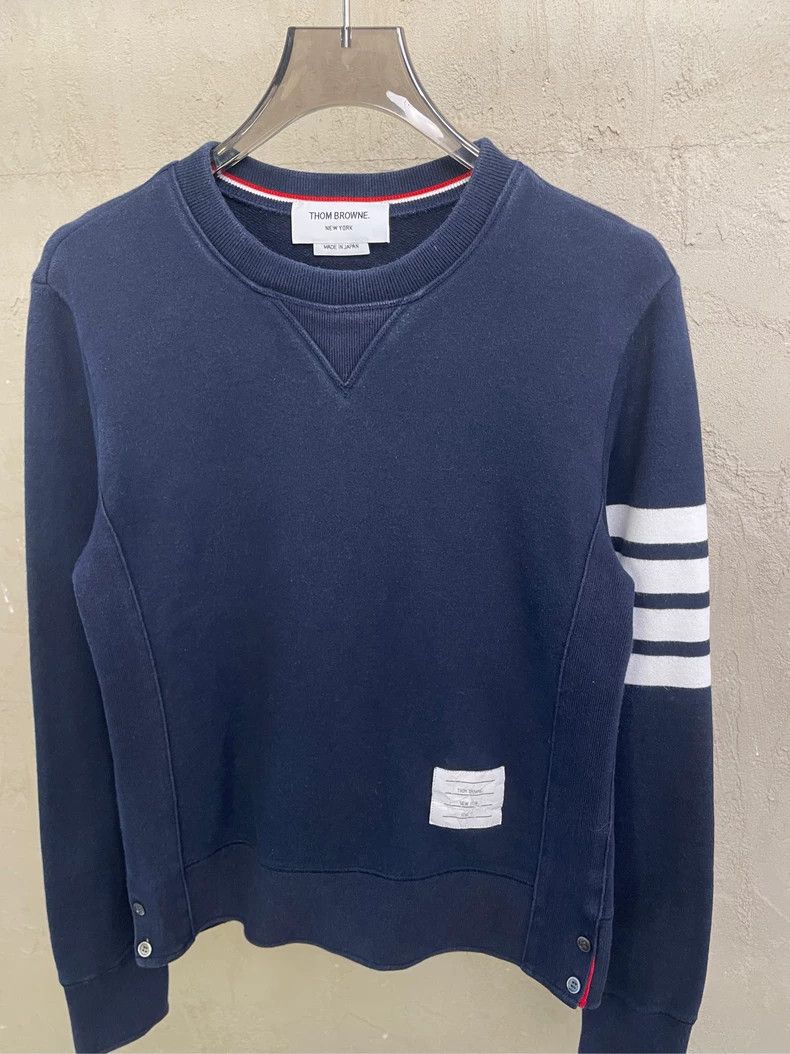 Thom Browne Thom browne Dark blue four-striped round-neck sweatshirt 25 Size US XS / EU 42 / 0 - 3 Thumbnail