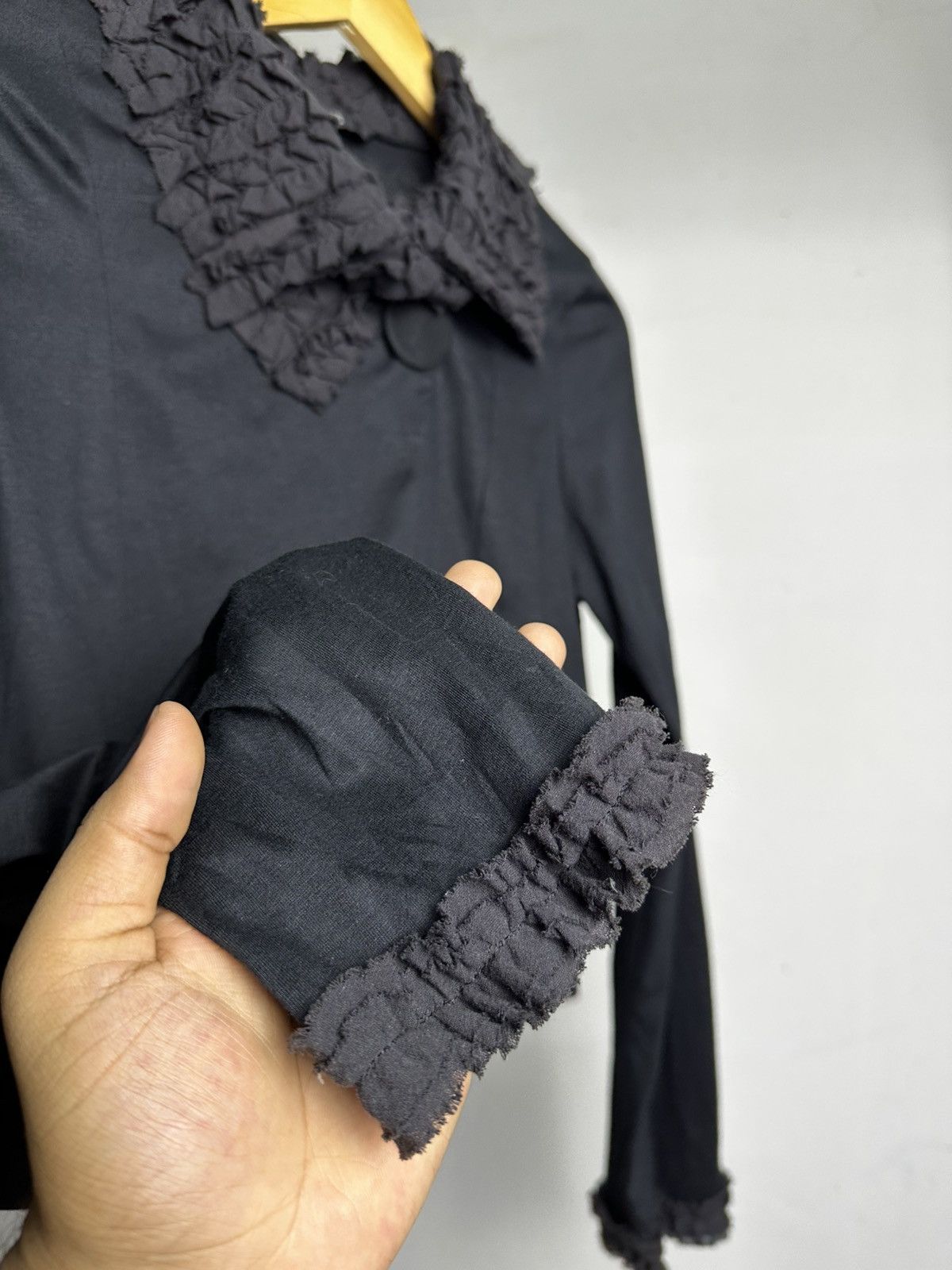 ATSURO TAYAMA × Le Grande Bleu (L.G.B.) Atsuro Tayama Sample Frill Collar button shirt Size S / US 4 / IT 40 - 3 Thumbnail