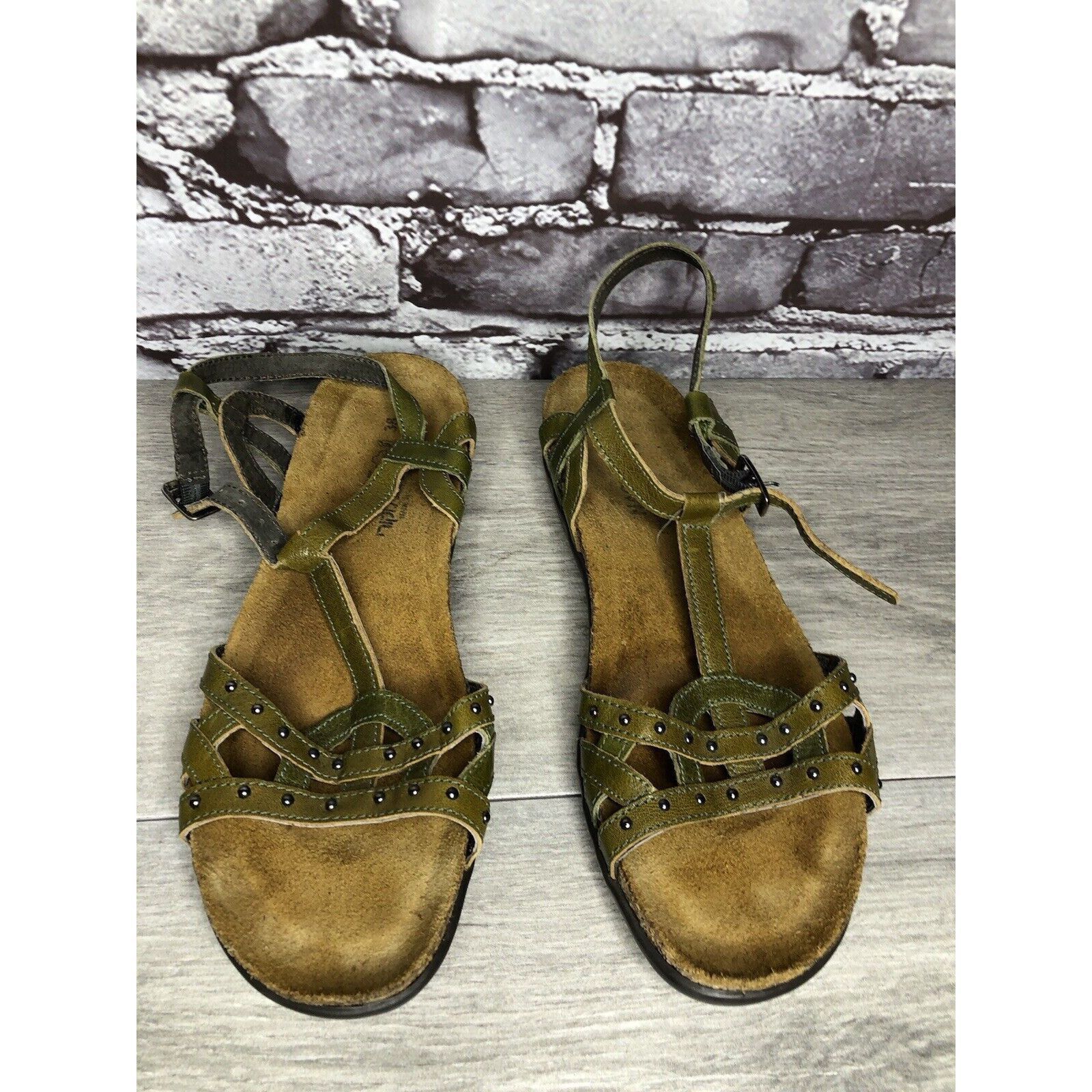 Other Naot Elinor Pine Green Leather Strappy Cork Strap Sandals Wo Size US 7.5 / IT 37.5 - 2 Thumbnail
