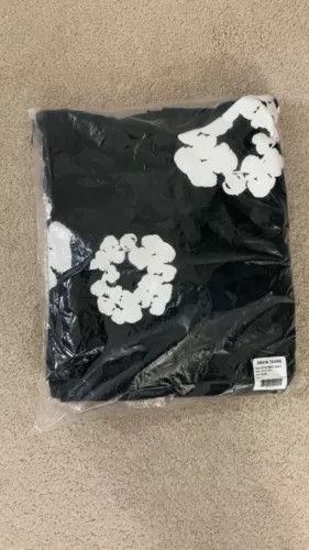 DENIM TEARS Denim tears (Black) Size US S / EU 44-46 / 1 - 1 Thumbnail