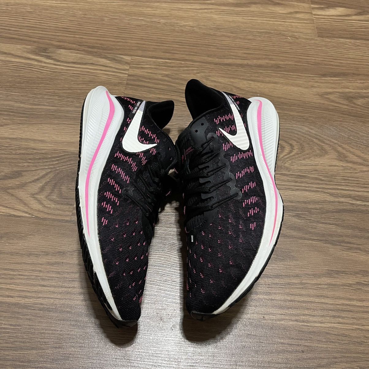 Nike Nike Air Zoom Vomero 14 Size 9 Black Pink React Size US 9 / EU 42 - 8 Thumbnail