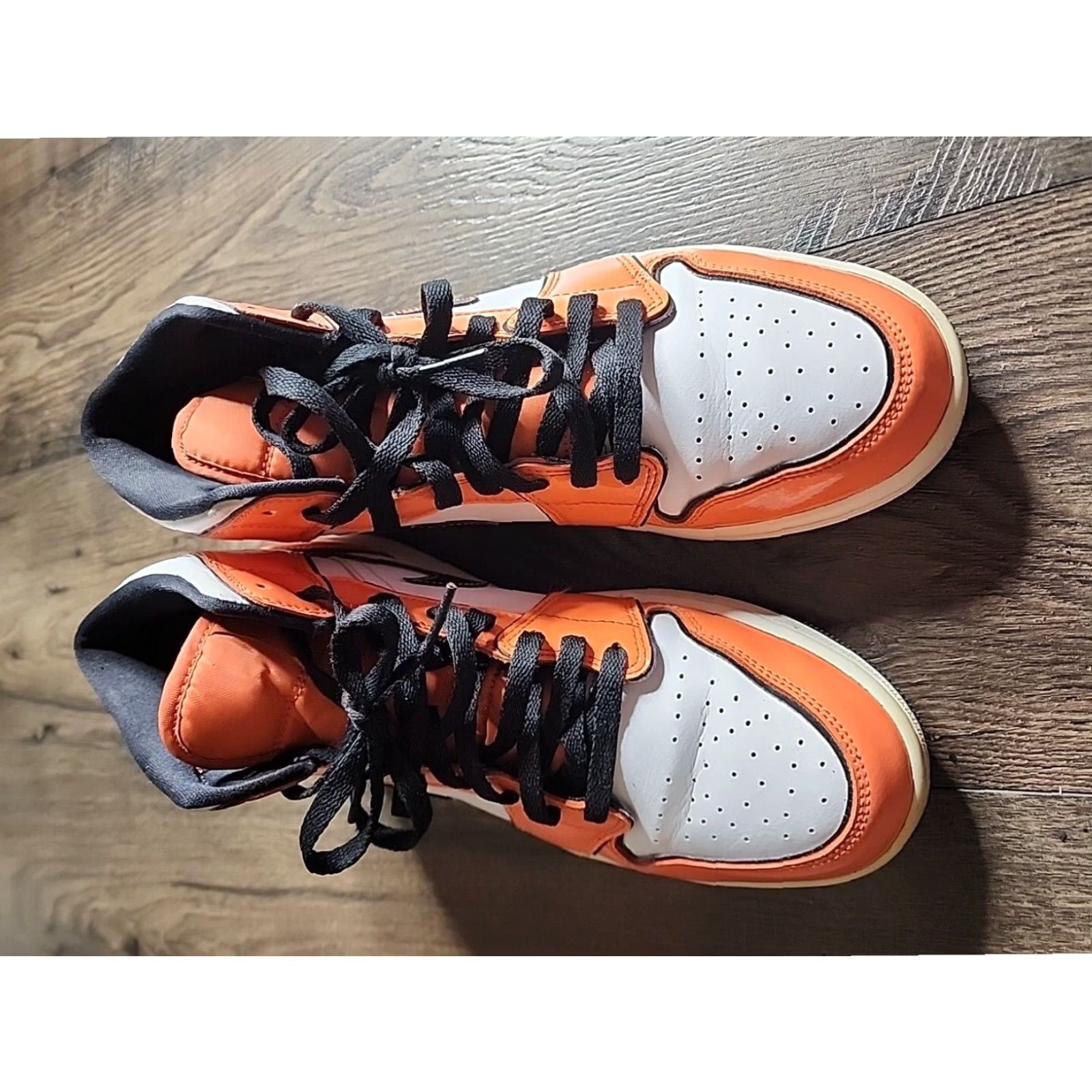 Jordan Brand Nike Air Jordan 1 Mid Turf Orange Mens Size 9.5 Size US 10 / EU 43 - 2 Thumbnail