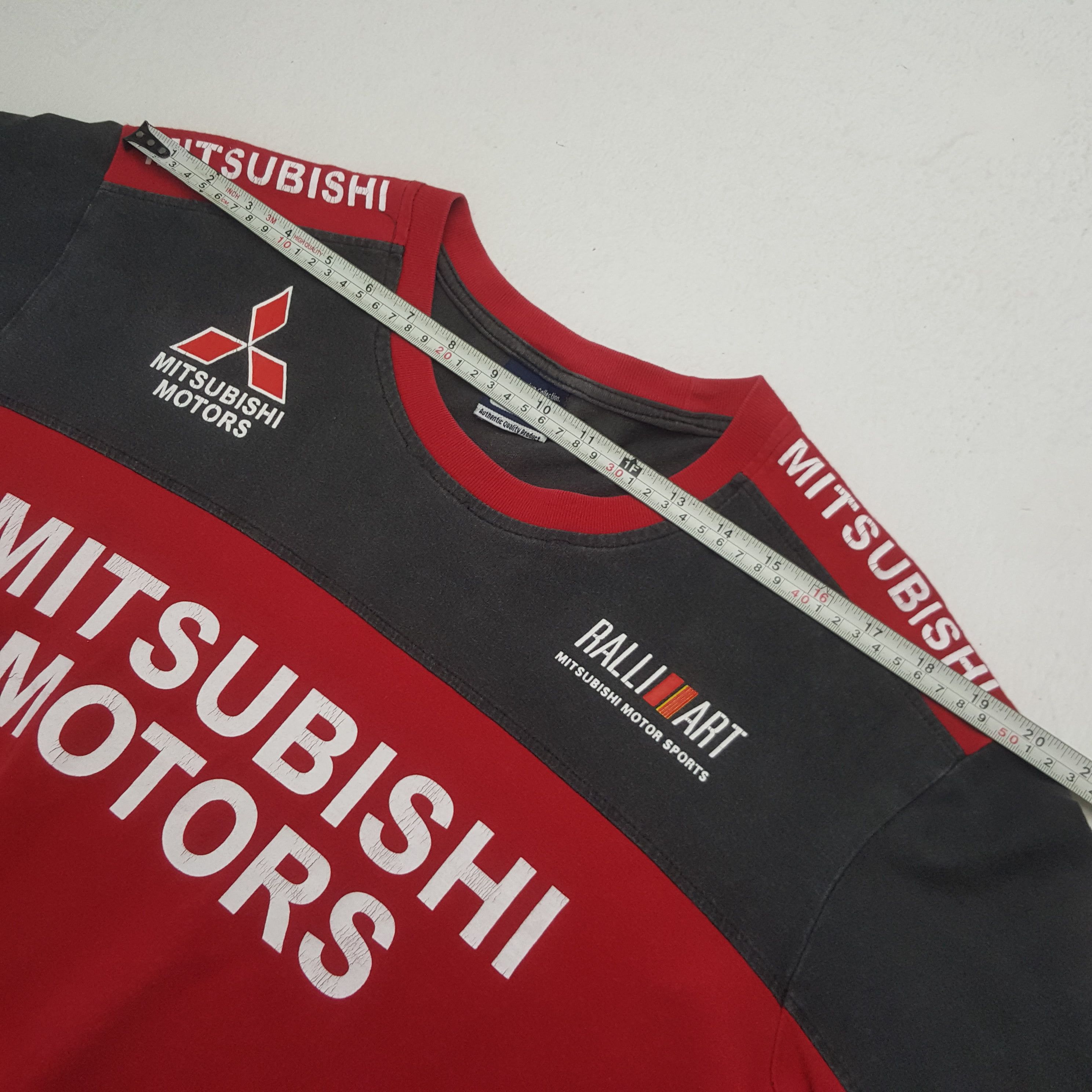 Vintage Vintage Mitsubishi Motors Racing Tshirt Size US L / EU 52-54 / 3 - 6 Thumbnail