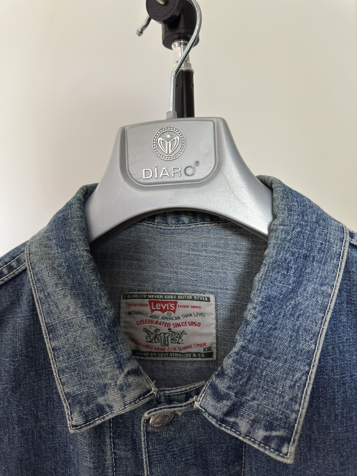 Levi's Vintage 1970 LEVIS Light Denim Jean Jacket Size US XL / EU 56 / 4 - 4 Thumbnail