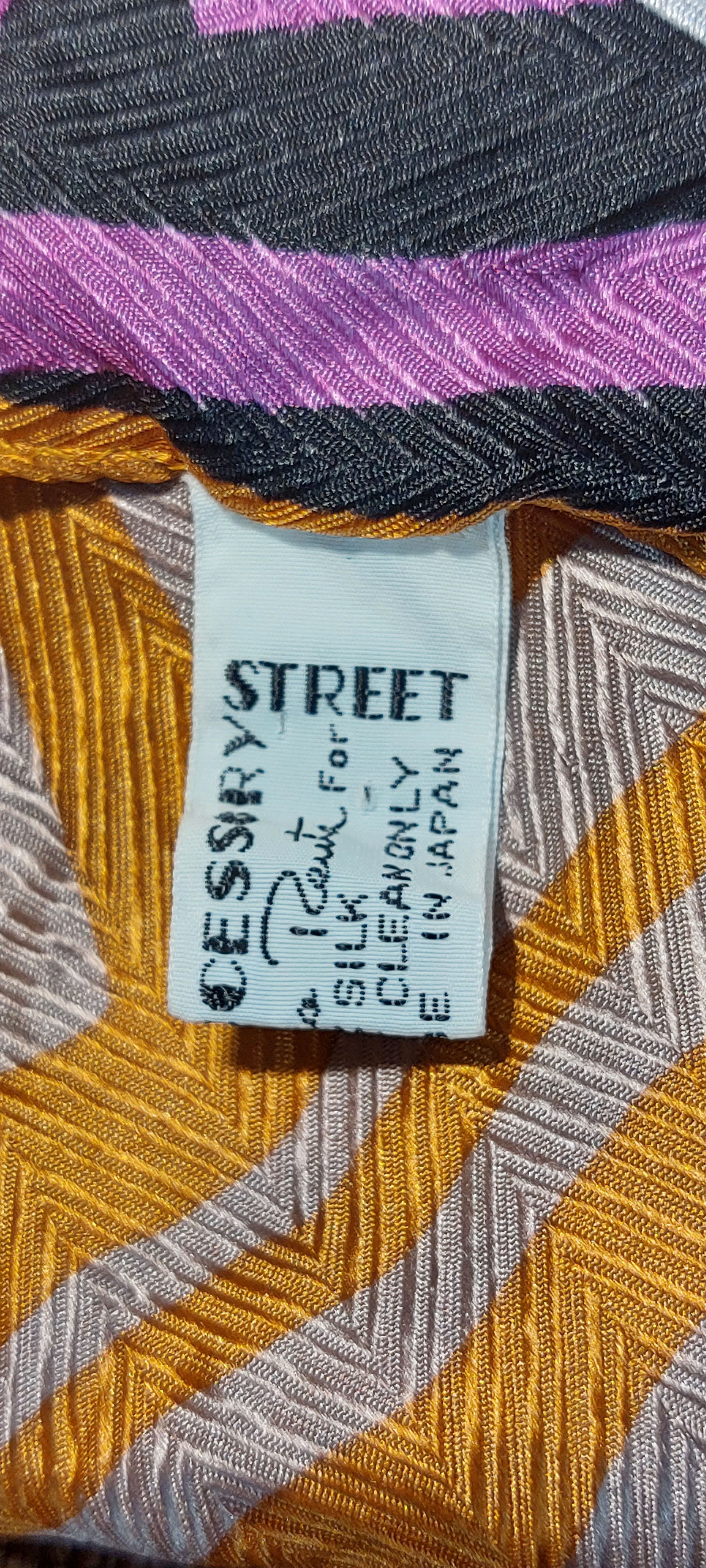 Oscar De La Renta Oscar de la Renta Silk Scarf - Made in Japan - 30" Size ONE SIZE - 2 Thumbnail