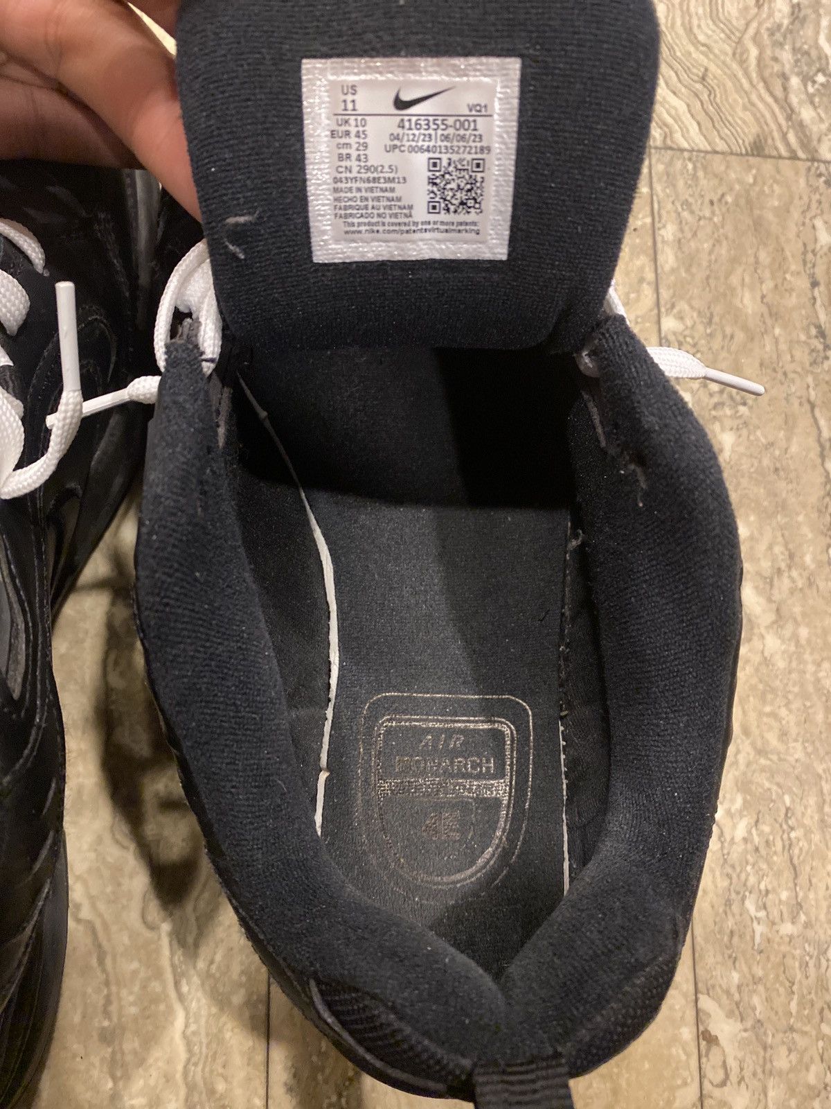 Nike BLACK NIKE MONARCH Size US 11 / EU 44 - 6 Thumbnail