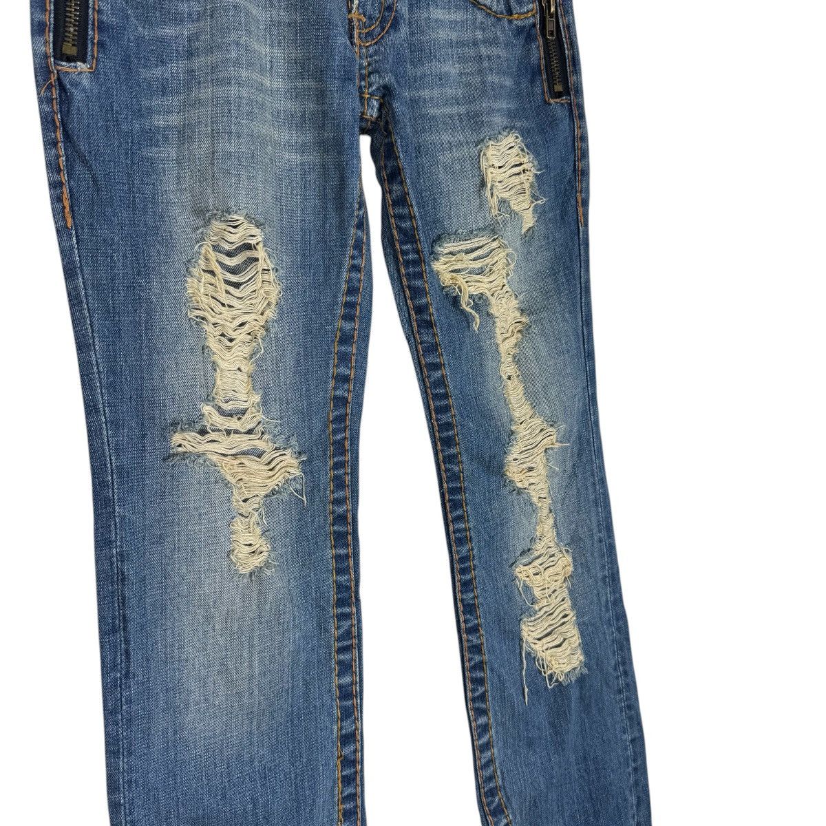 Japanese Brand ☀️CHORTIE DISTRESSED DENIM JEANS FLARE PANT Size 29" - 6 Thumbnail