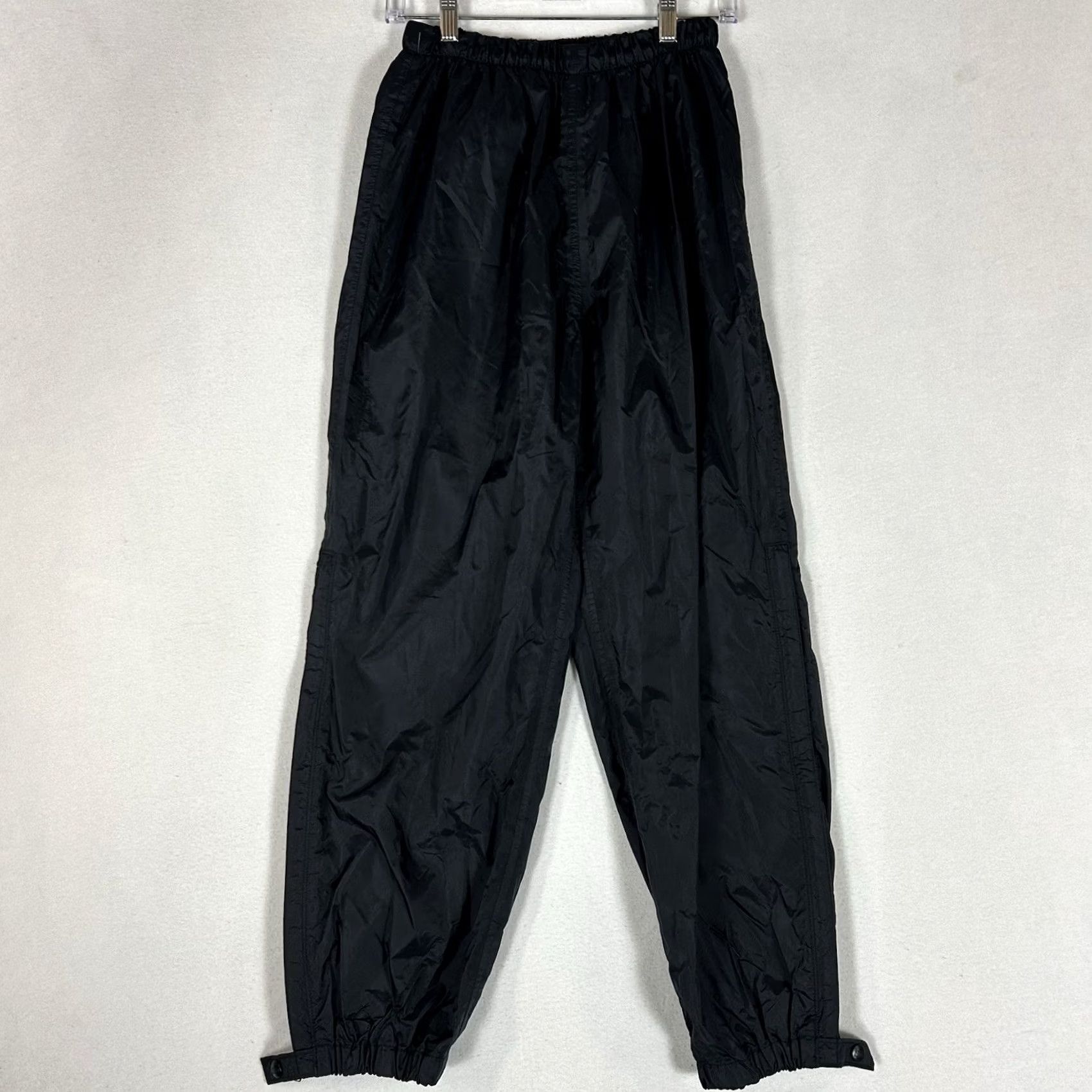 Vintage VINTAGE REI Elements Nylon Sweatpants Women 10 Black Side Zip Leg Tapered Pockets Athletic Casual || Women's Pants Size 32" / US 10 / IT 46 - 2 Thumbnail