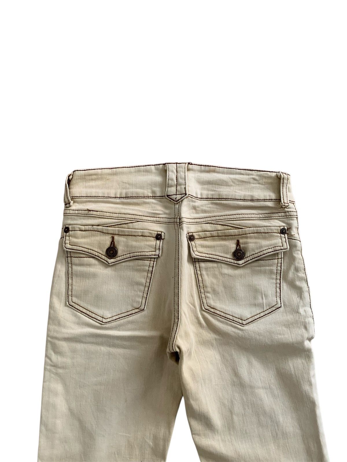 Japanese Brand Honeysuckle Rose Faded Bush Flared Jeans Size US 28 / EU 44 - 9 Thumbnail