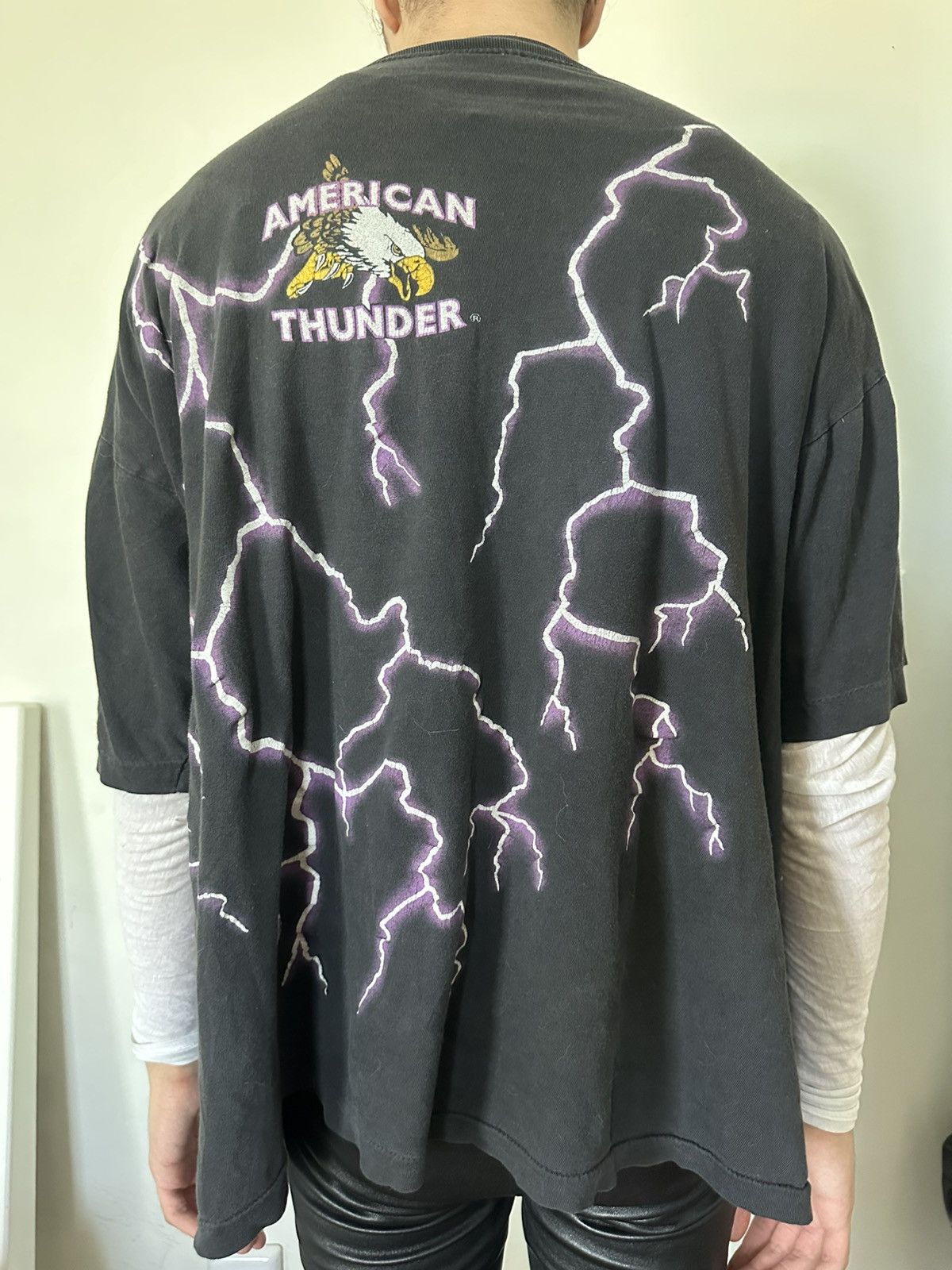 Vintage American Thunder , Skull and gravestone T-shirt Size US XXL / EU 58 / 5 - 4 Thumbnail