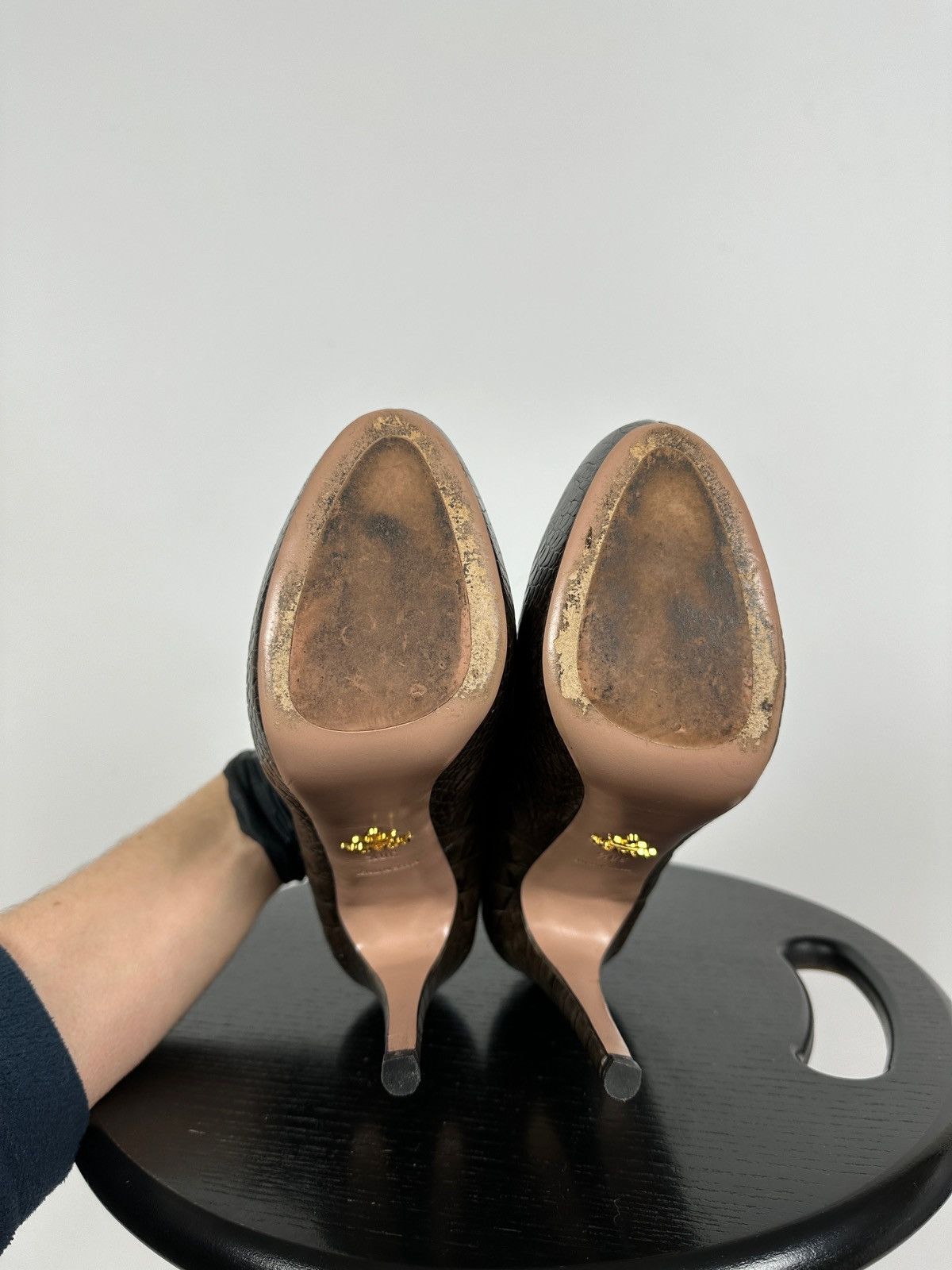 Prada Prada Crocodile Brown Leather Heels Pumps Size US 8.5 / IT 38.5 - 23 Thumbnail