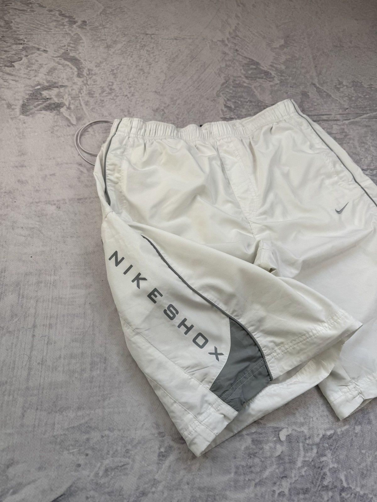 Nike × Vintage NIKE SHOX VINTAGE BASIC LOGO OVERSIZE BAGGY SHORTS Size US 34 / EU 50 - 3 Thumbnail
