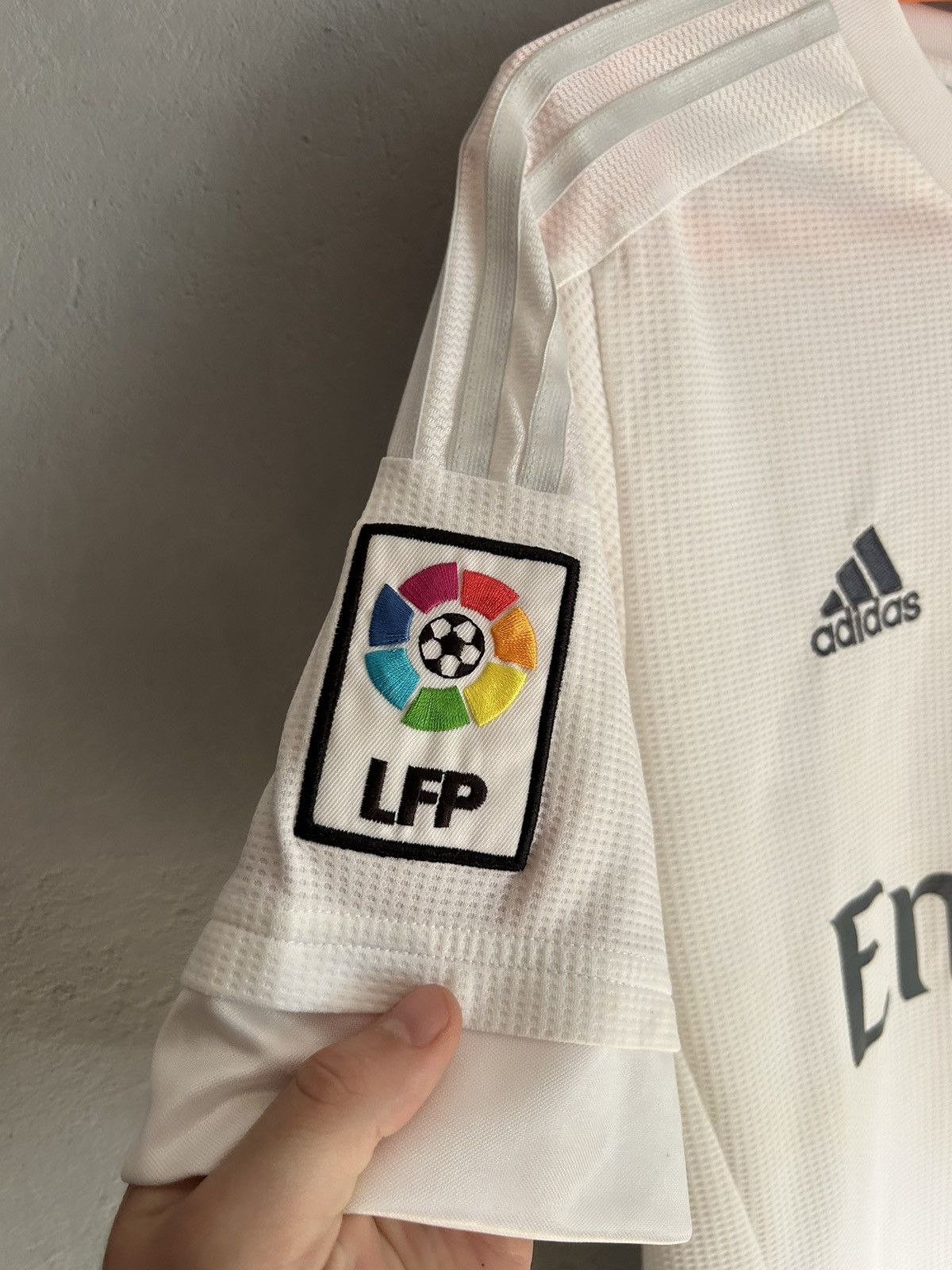 Adidas REAL MADRID 2015 2016 HOME SOCCER JERSEY ADIDAS Size US M / EU 48-50 / 2 - 2 Thumbnail