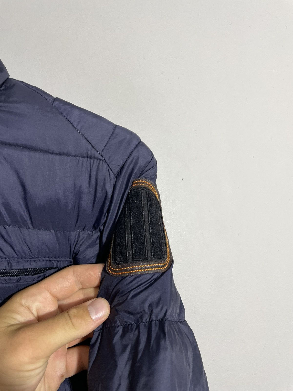Parajumpers Parajumpers super light weight jacket size L Size US L / EU 52-54 / 3 - 7 Thumbnail