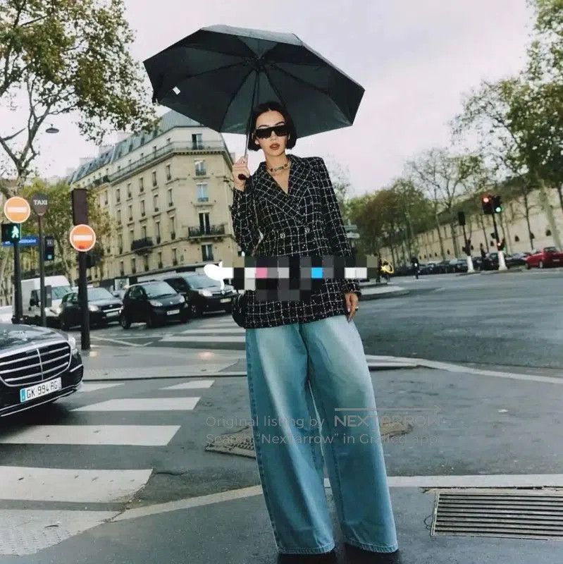 Chanel Chanel Black Cardigan with Decorative Pattern . Size XS / US 0-2 / IT 36-38 - 7 Thumbnail
