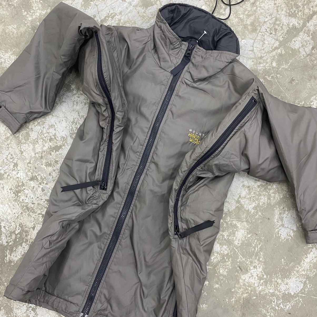 If Six Was Nine × Mountain Hardwear vintage mountain hardware softshell light jacket Size US M / EU 48-50 / 2 - 7 Thumbnail