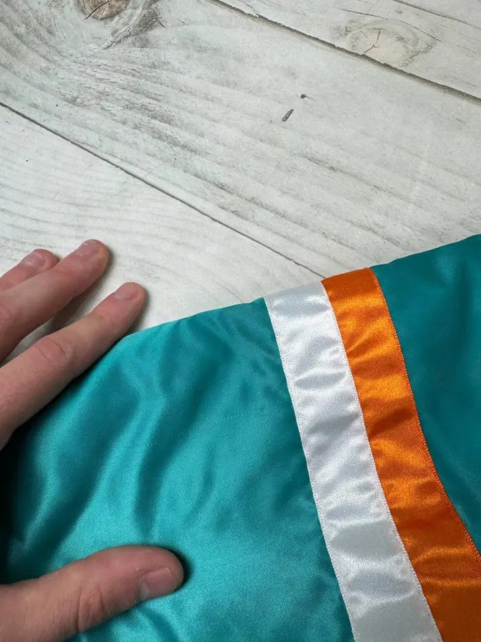 NFL Vintage Miami Dolphins NFL 90s Jacket Nylon Bomber Size US XL / EU 56 / 4 - 16 Thumbnail