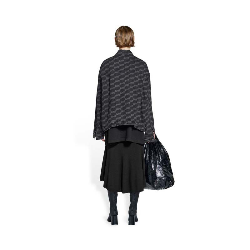 Balenciaga o1w1db10625 Dup / BB Monogram Large fit Jacket in Black Size M / US 6-8 / IT 42-44 - 3 Thumbnail