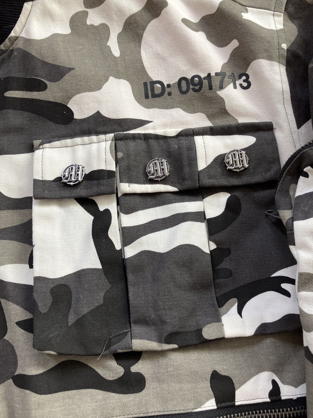 Menace Menace Snow Camo Jacket Size US L / EU 52-54 / 3 - 5 Thumbnail