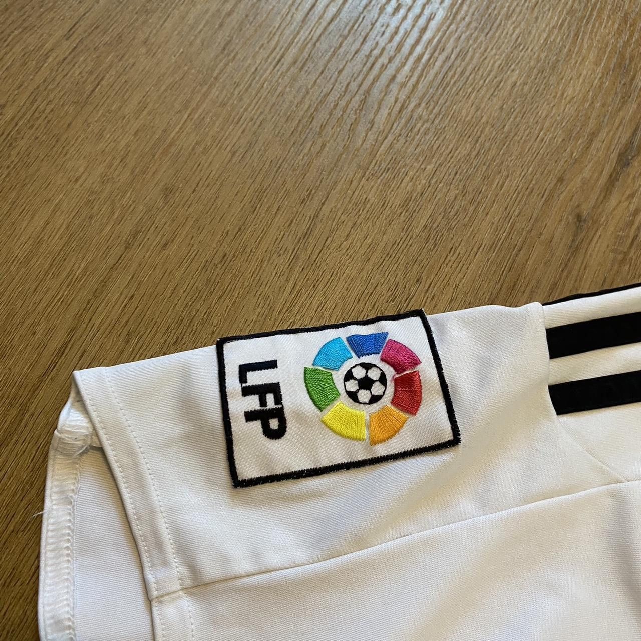 Adidas 2008-09 Sneijder Real Madrid Adidas Home Football Size US M / EU 48-50 / 2 - 5 Thumbnail