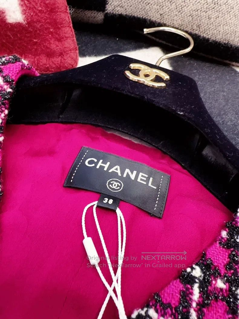Chanel Chanel 23K red and black mixed colour braided sleeveless d Size XS / US 0-2 / IT 36-38 - 4 Thumbnail