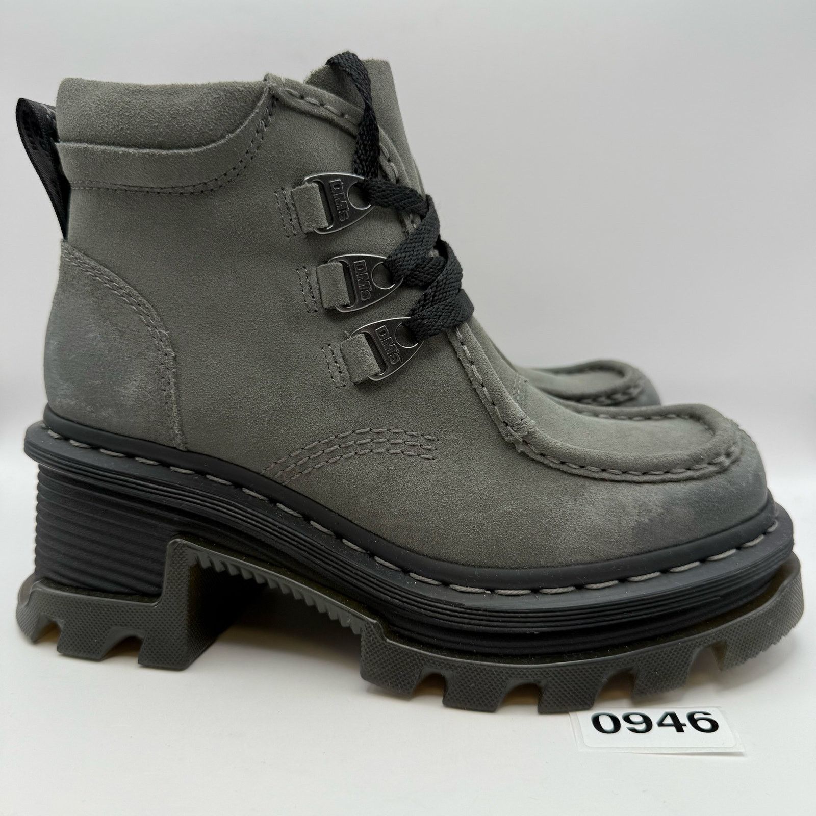 Dr. Martens DR MARTENS WOMEN'S 6 WAXY SUEDE CORRAN 3 EYE PLATFOM BOOTS Size US 6 / IT 36 - 4 Thumbnail
