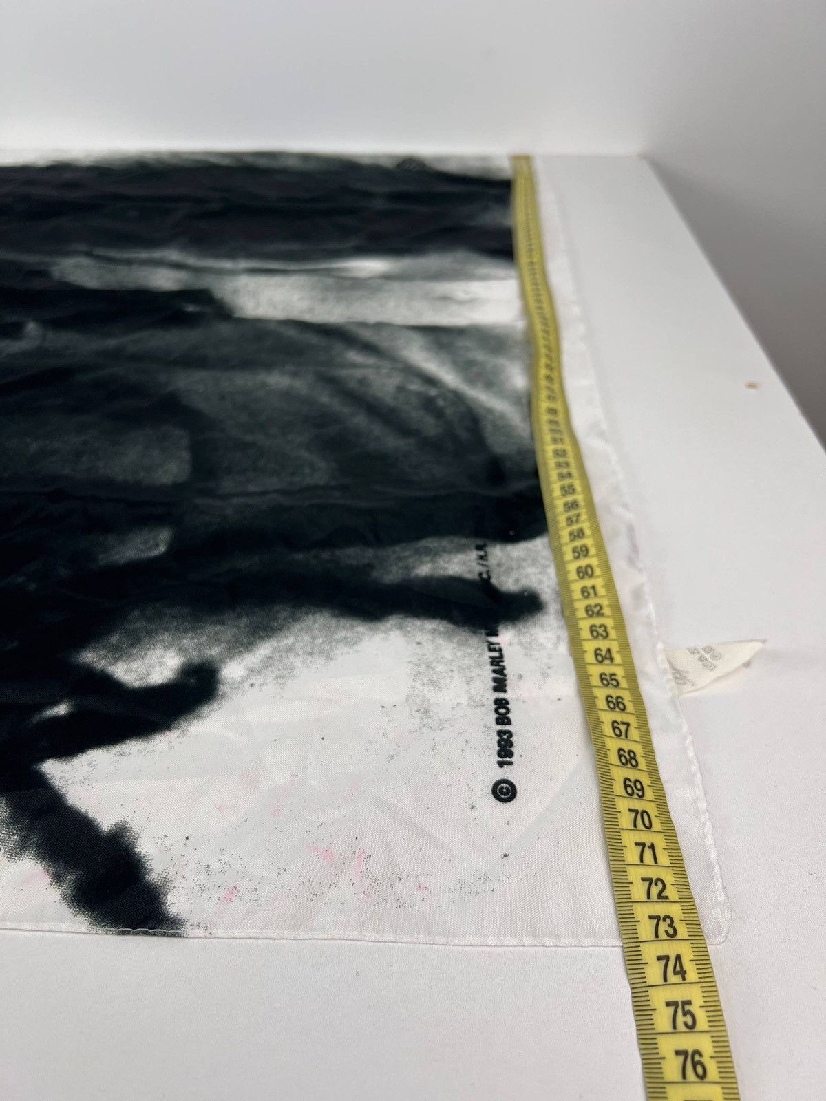 Bob Marley Bob Marley 1993 scarf panel wall hanging art Size ONE SIZE - 10 Thumbnail