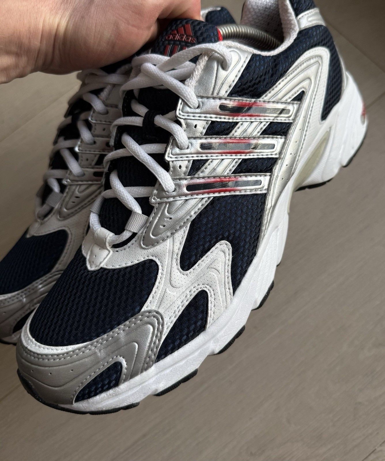 Adidas Vintage 2005 Adidas Running Shoes Mens Sneakers Trainers Size US 10 / EU 43 - 6 Thumbnail