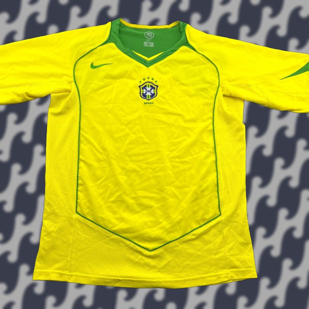 Nike Nike Brazil 2004 2005 2006 Home Mens Football Jersey Shirt Medium Yellow Size US M / EU 48-50 / 2 - 1 Thumbnail