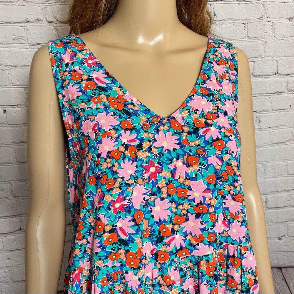 Loft NWT New LOFT Daisy Double V Peplum Shell Top Size S Size S / US 4 / IT 40 - 3 Thumbnail