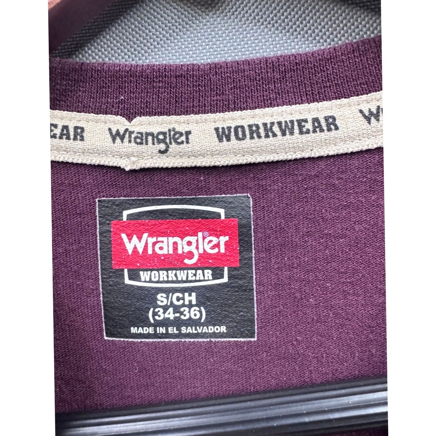 Wrangler Wrangler Workwear Shirt Long Sleeve Burgundy Mens S/CH Pocket Cotton Size US S / EU 44-46 / 1 - 7 Thumbnail