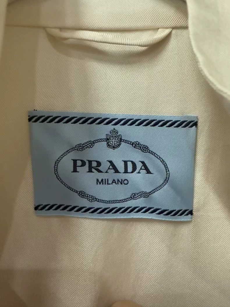 Prada Prada Size 38 Iron triangle silk zipper jacket size 38 25 Size US XXS / EU 40 - 5 Thumbnail