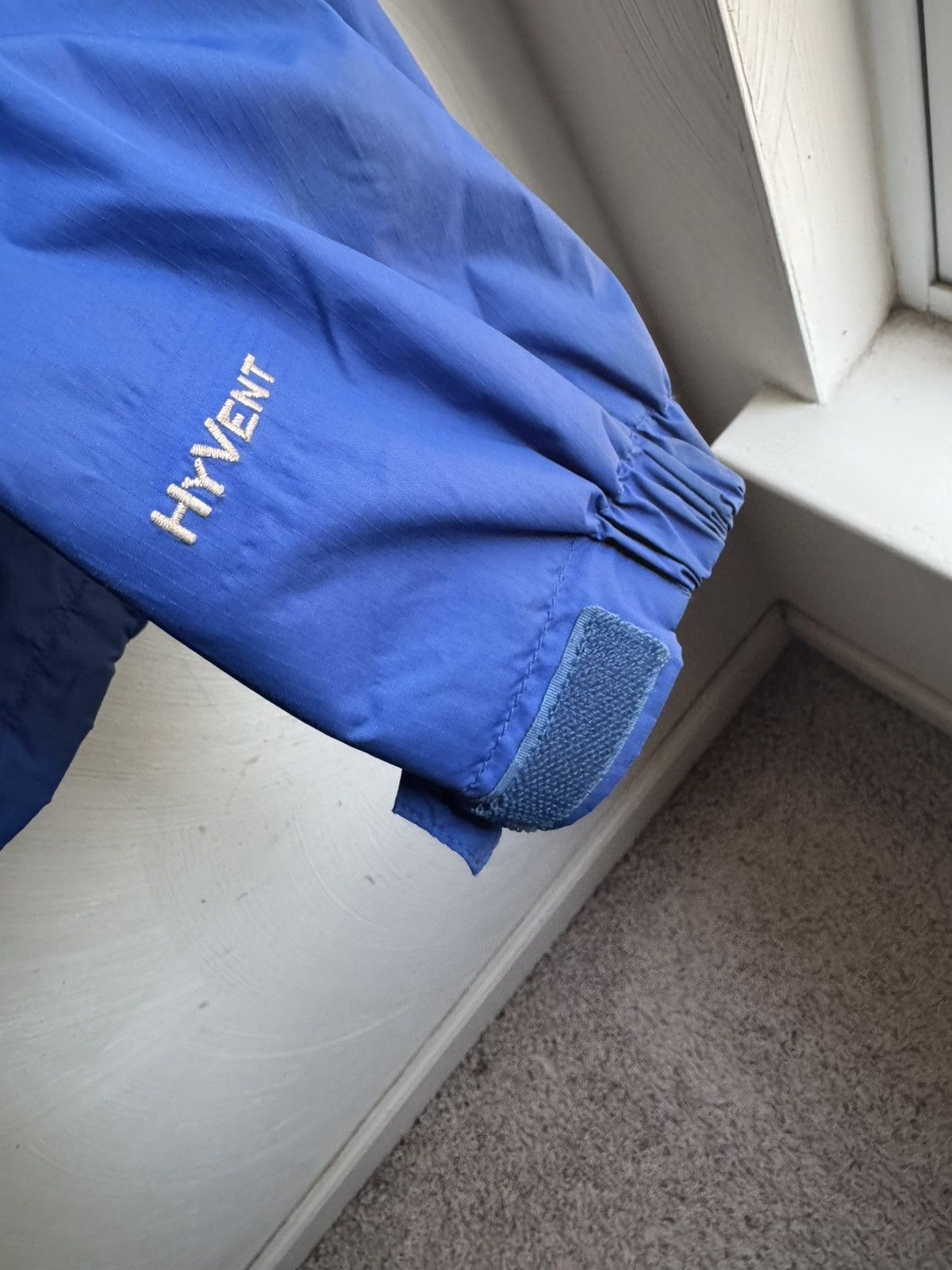 The North Face Vintage The North Face Hyvent Shell Jacket Blue Size US L / EU 52-54 / 3 - 5 Thumbnail