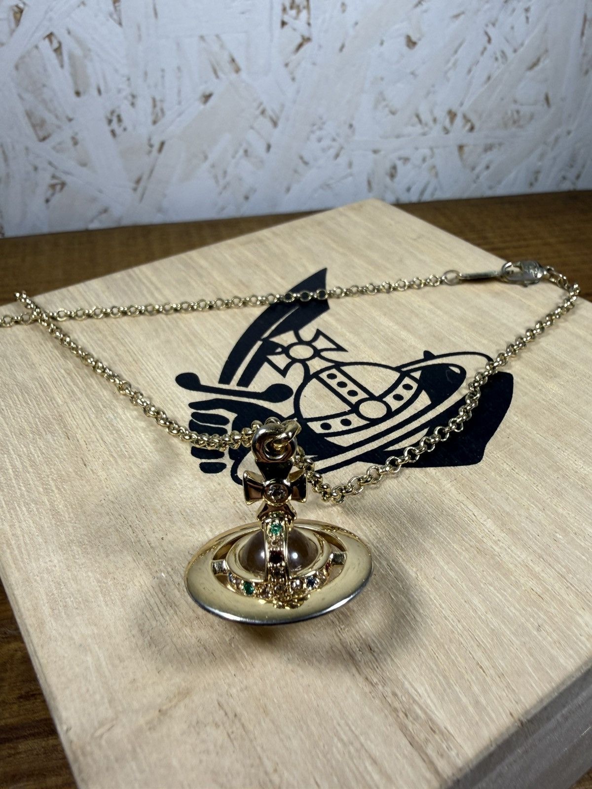 Vivienne Westwood Vivienne Westwood Tiny Orb Pendant Necklace In Gold Size ONE SIZE - 7 Thumbnail