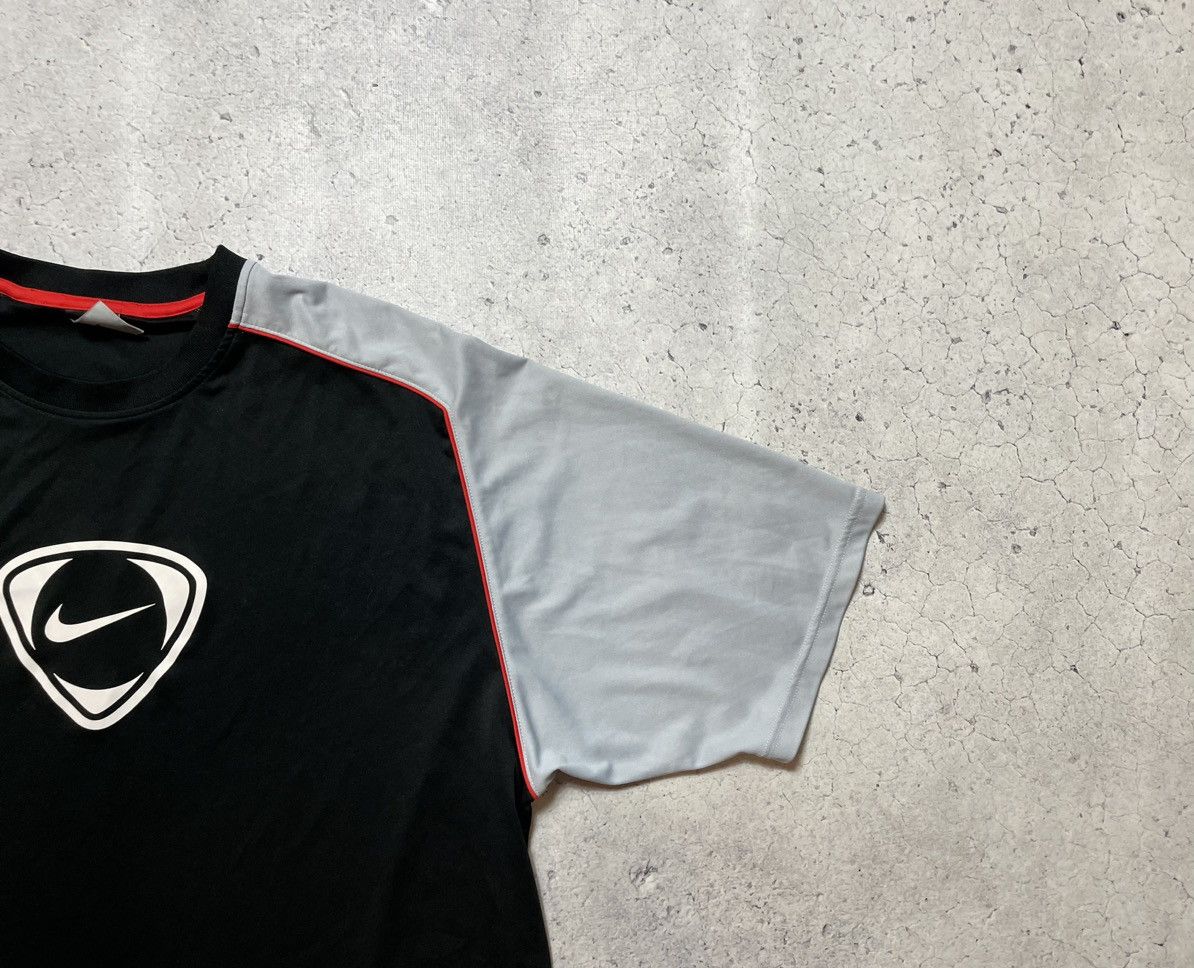 Nike × Vintage Vintage Nike Big Swoosh Logo Drill T-Shirt Y2K Size US XXL / EU 58 / 5 - 3 Thumbnail