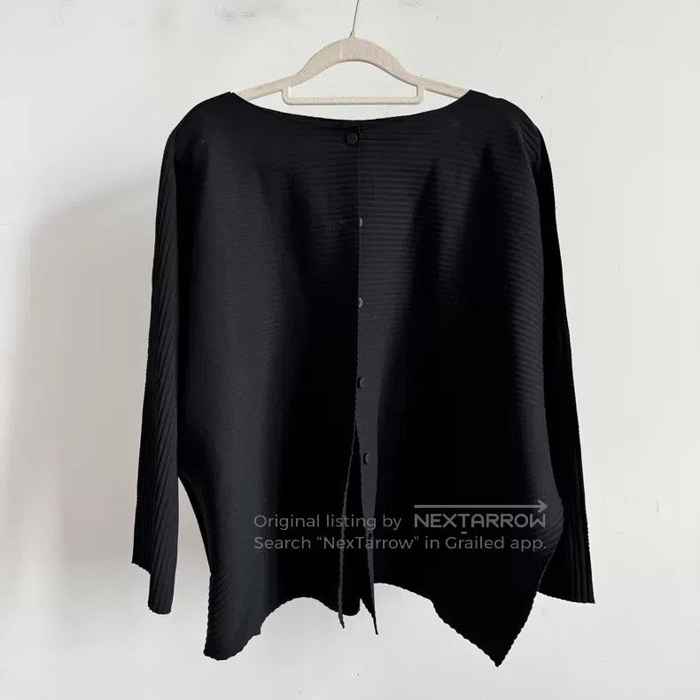 Issey Miyake Issey Miyake size:one size Black Coat Size XXS / US 00 / IT 34 - 1 Thumbnail