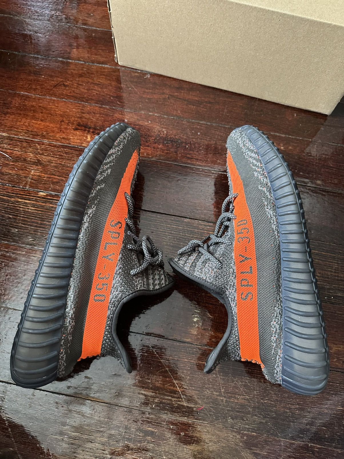 Yeezy ADIDAS YEEZY BOOST 350 V2 CARBON BELUGA 12.5 HQ7045 Size US 12.5 / EU 45-46 - 10 Thumbnail