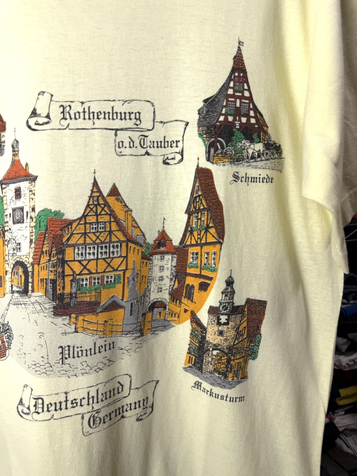 Vintage 80-90’s Vintage Germany Old City Art T Shirt Size US M / EU 48-50 / 2 - 3 Thumbnail