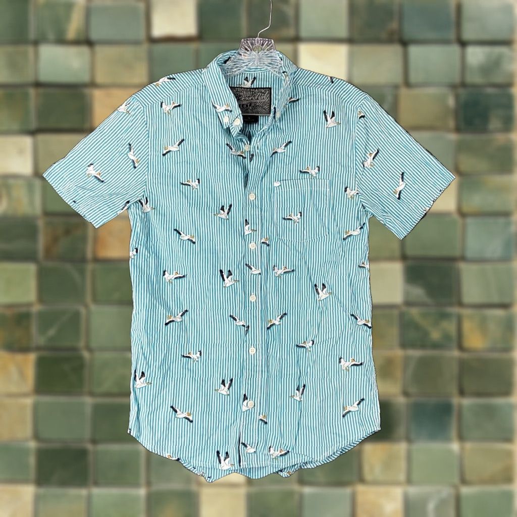 CO Brooklyn Cloth Men's Blue Striped Seagull Birds Short Sleeve Button Up Shirt Small Size US 29 - 1 Thumbnail