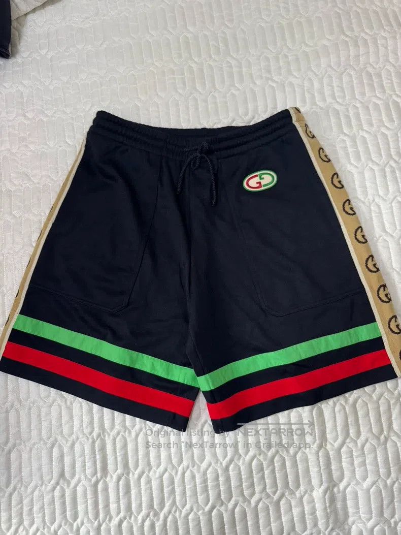 Gucci Gucci SizeM String-marked shorts Size US 31 - 1 Thumbnail