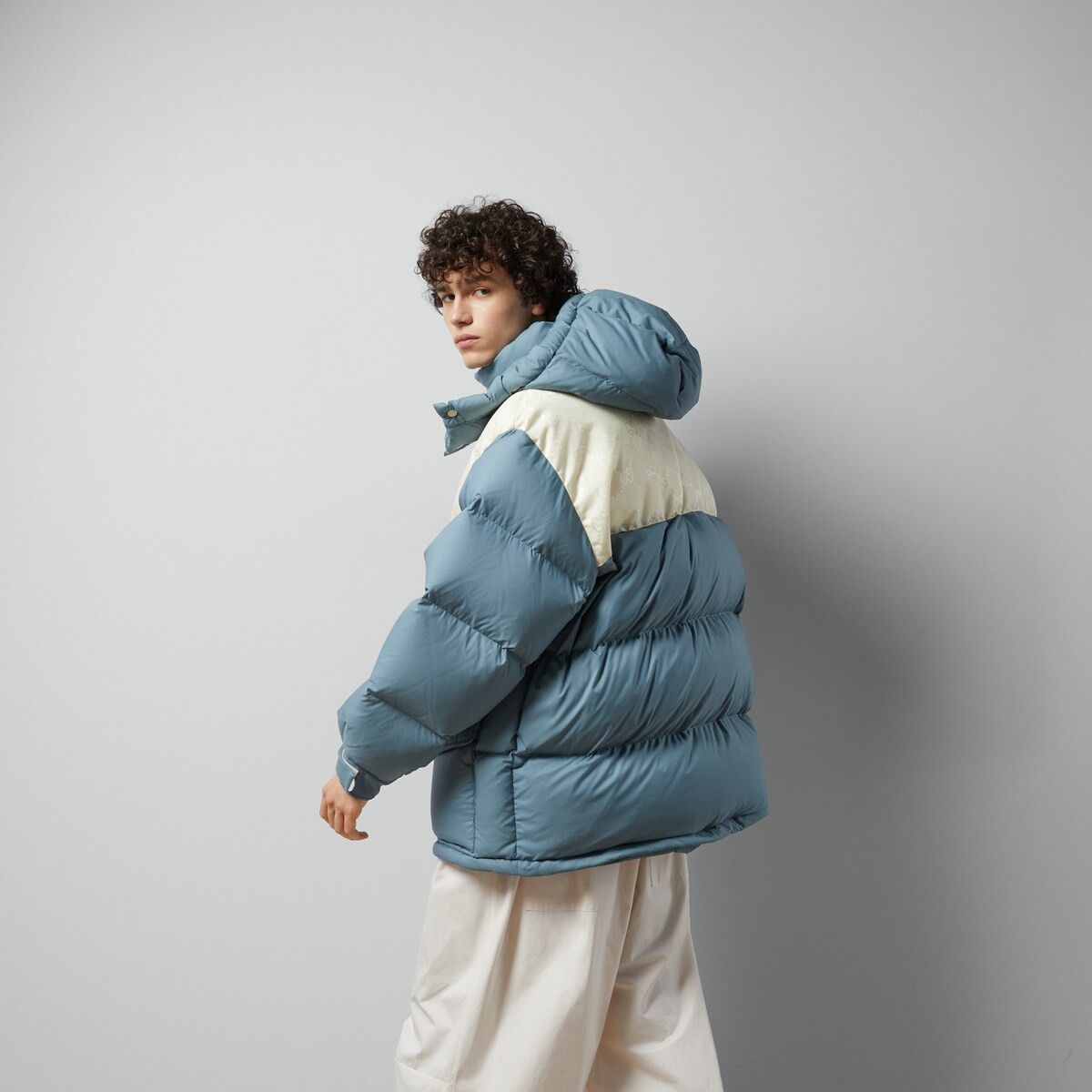 Gucci 50 L Gucci Nylon Down Jacket GG Inserts Blue White Puffer Size US L / EU 52-54 / 3 - 7 Thumbnail