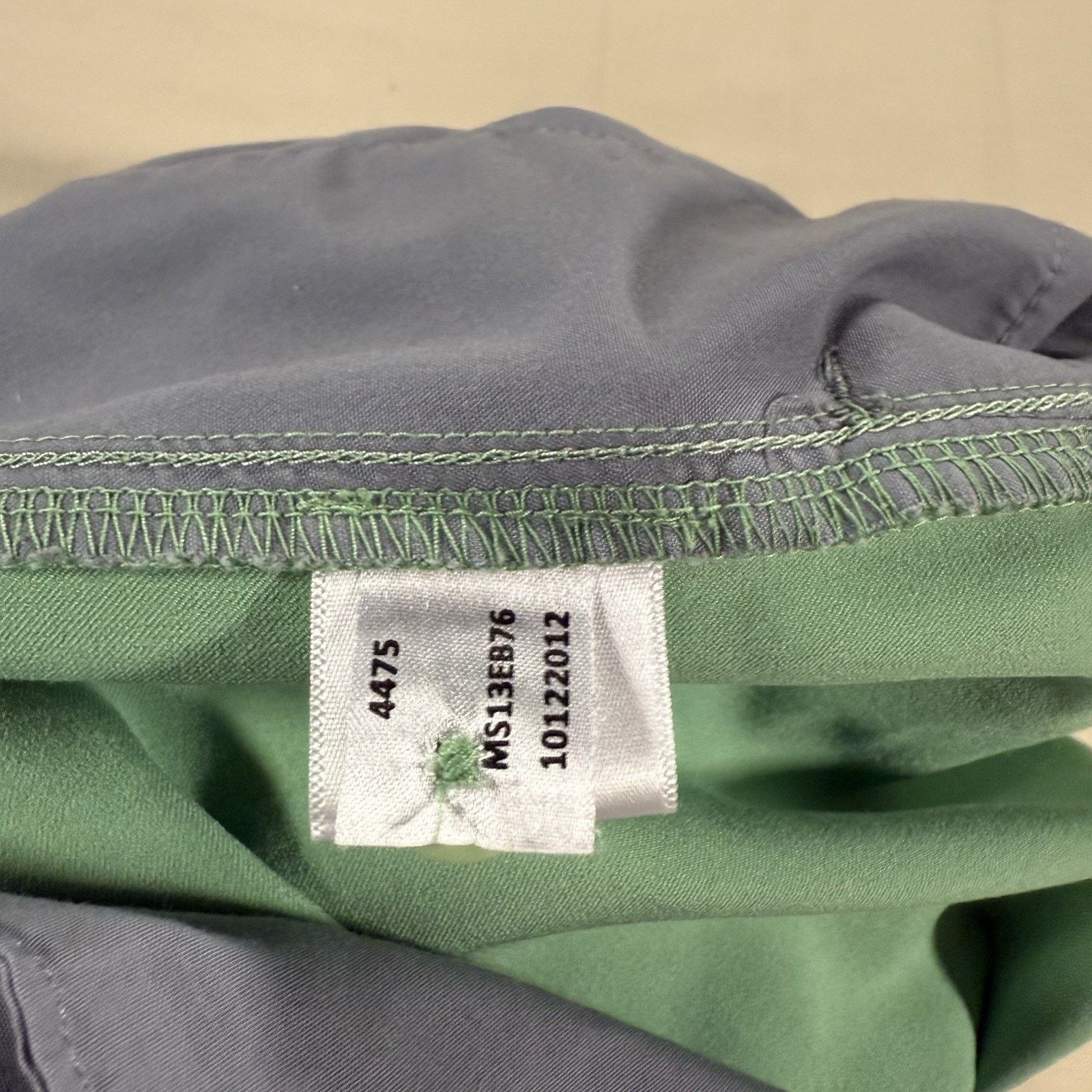 Peter Millar Peter Millar Summer Comfort Mens Size 36 Wicking Teal Shorts Size US 36 / EU 52 - 4 Thumbnail