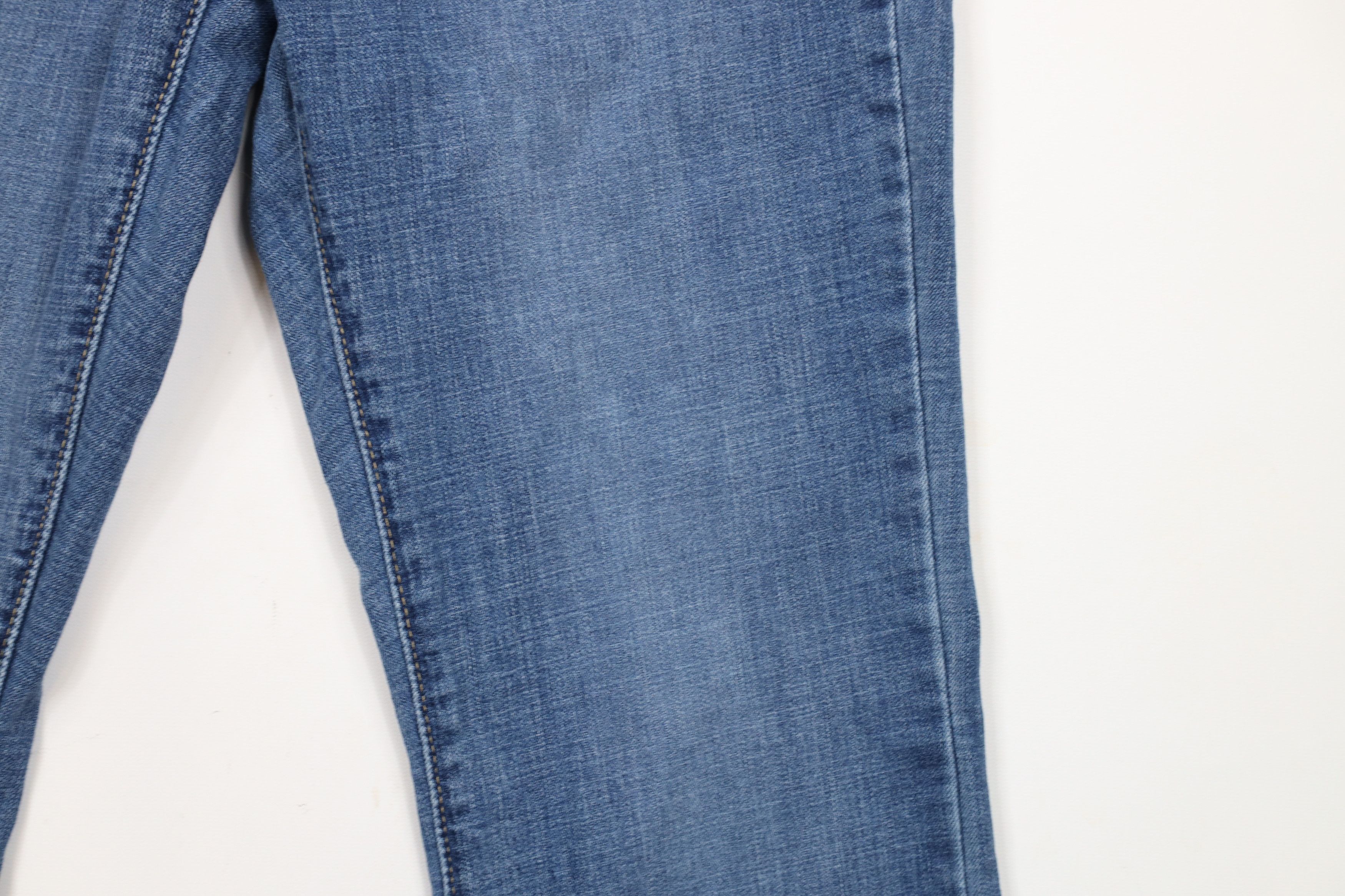 Levi's × Vintage Vintage Y2K Levis Flared Classic Boot Cut Denim Jeans Size 30" / US 8 / IT 44 - 6 Thumbnail