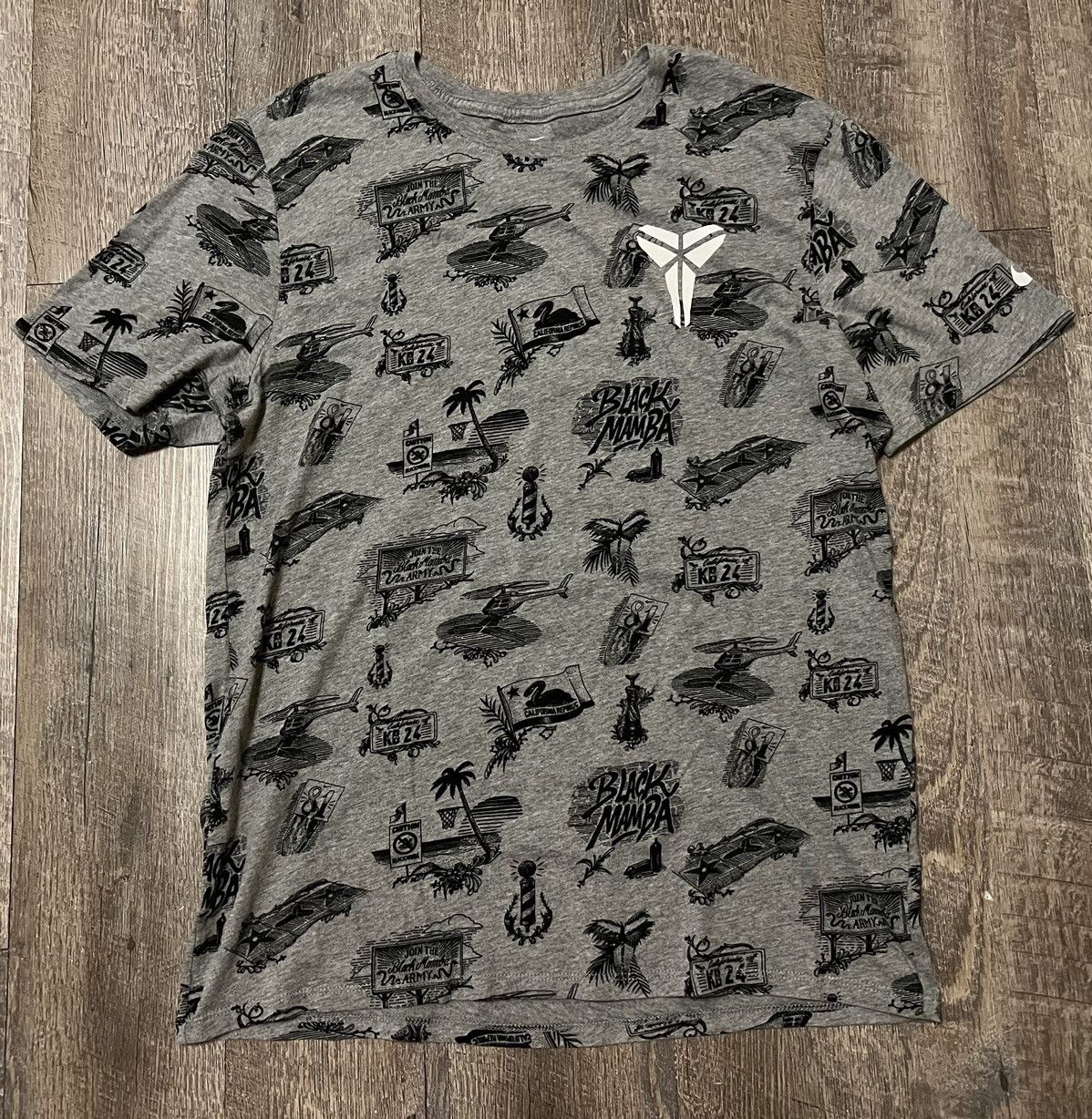 Nike Nike Black Mamba Kobe Shirt size Large Size US L / EU 52-54 / 3 - 1 Thumbnail
