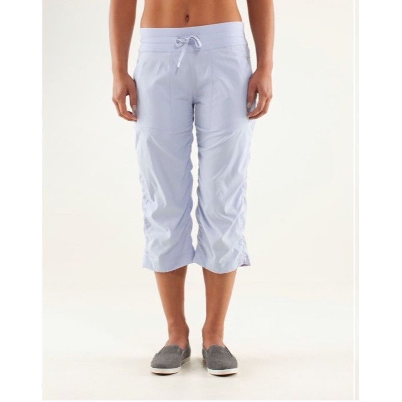 Lululemon Lululemon Studio Crop *No Liner Size 10 Cool Breeze Size 32" / US 10 / IT 46 - 1 Thumbnail