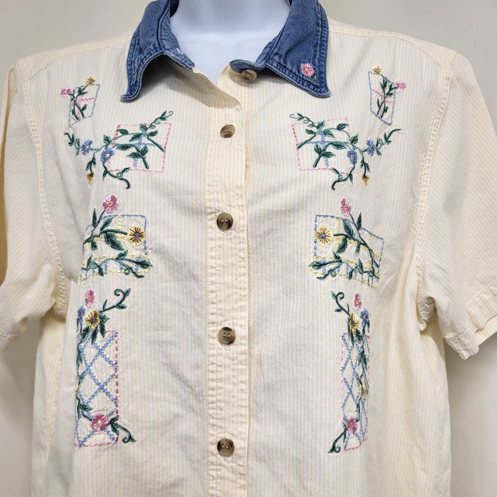 Vintage VINTAGE Bobbi Brooks Women's Shirt L Striped Floral Embroidered Button-Up Yellow Blue 80s Classic Mens Womens Girls Size L / US 10 / IT 46 - 3 Thumbnail