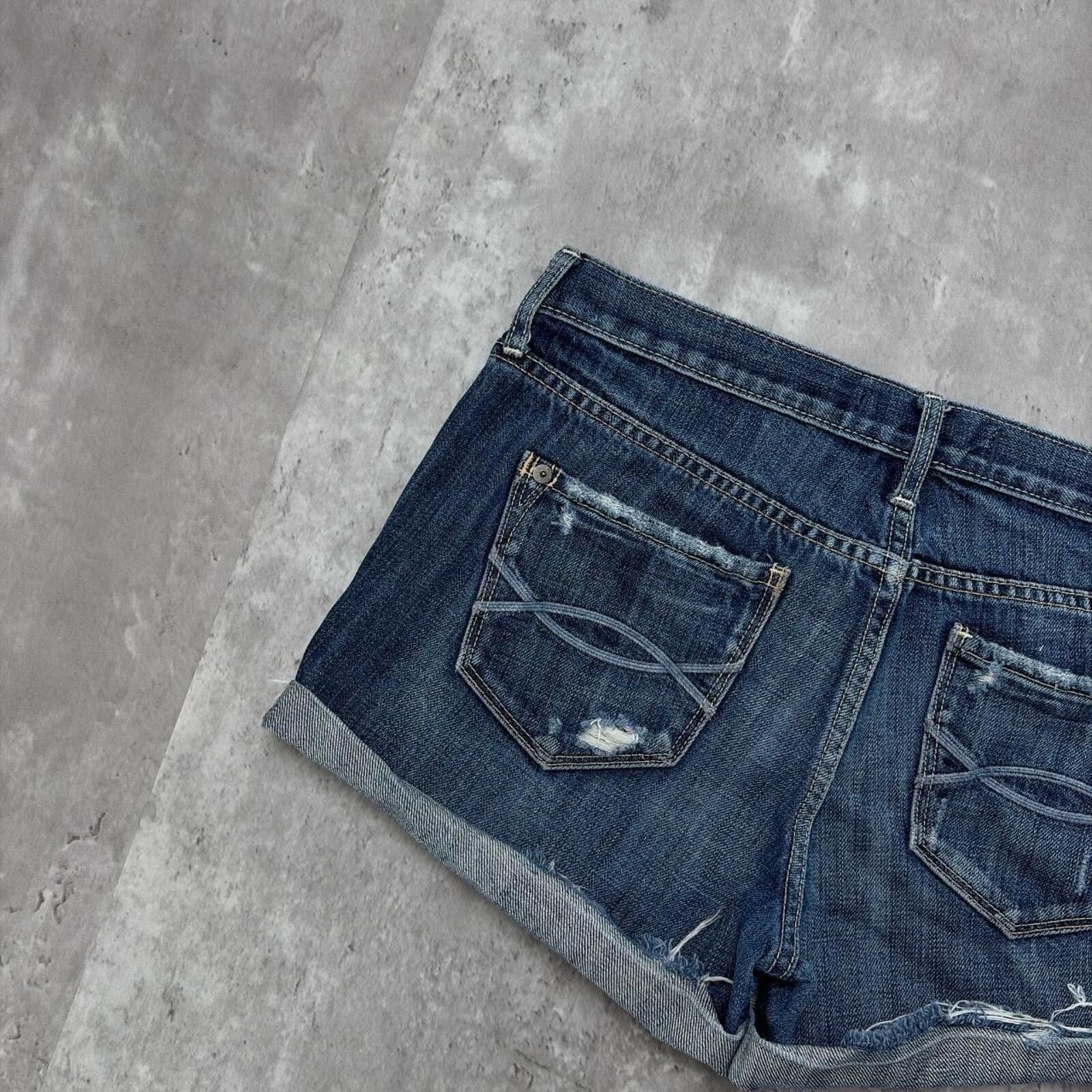 Abercrombie & Fitch Y2K Dark Wash Abercrombie & Fitch Grunge Mini Denim Shorts Size 28" / US 6 / IT 42 - 4 Thumbnail
