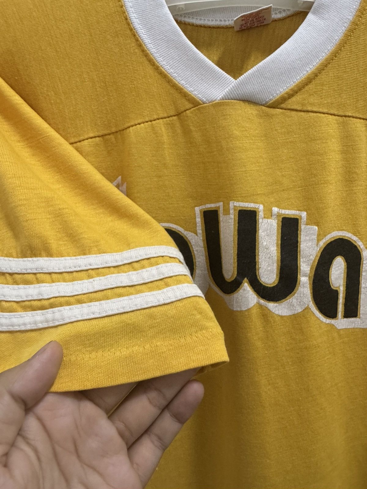 Vintage YELLOW VINTAGE 70’s SHIRT IOWA SINGLE STITCH T SHIRT Size US M / EU 48-50 / 2 - 7 Thumbnail
