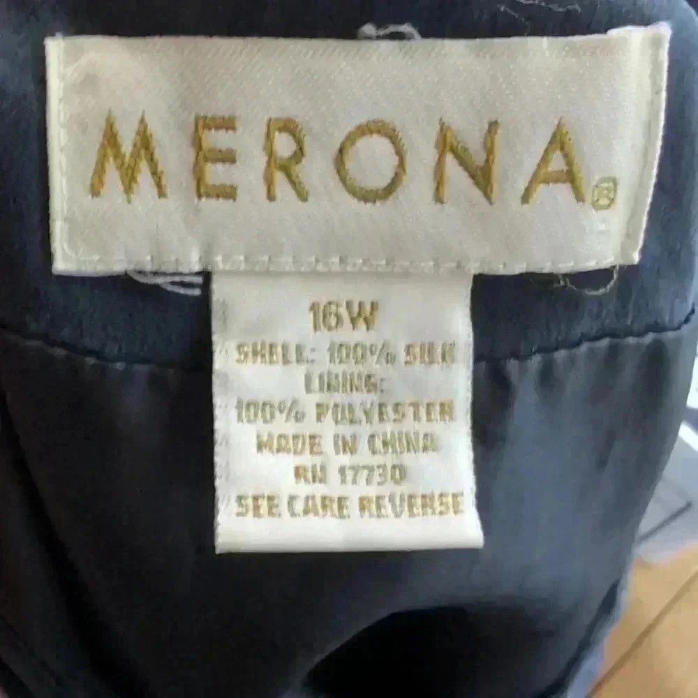 Merona Black Silk lined skirt by Merona sz 16W side zipper Size 38" / US 16 / IT 52 - 3 Thumbnail