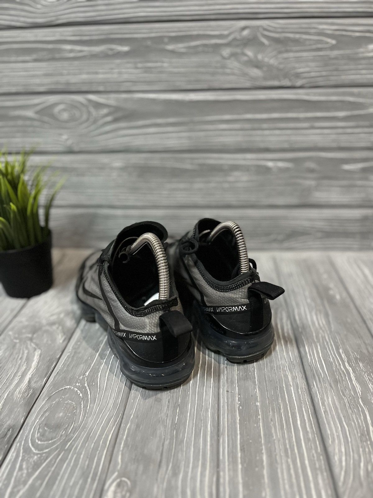 Nike Women's Nike Air Vapormax sneakers 2019 gray aj2616-001 Size US 7.5 / IT 37.5 - 4 Thumbnail